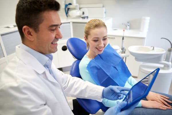 What Role Does AI Play in Detecting Hidden Dental Problems Waterlooville?