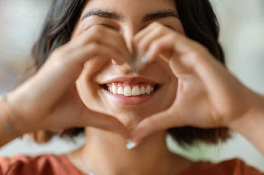 How Can Our Experts Detect Early Signs of Oral Health Issues Waterlooville?